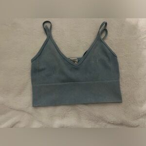 sports bra not tight fitting